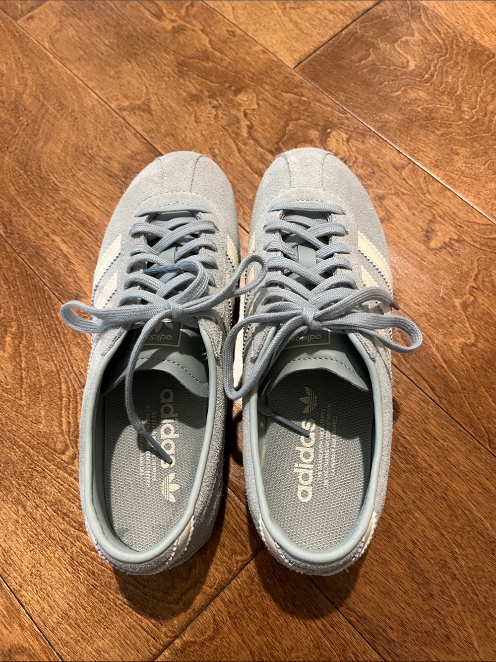 ADIDAS Tokyo sneakers - Picture 4 of 8